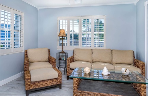 Marathon House | Serenity Bay ~ Newly Remodeled ~ A boater`s paradise!