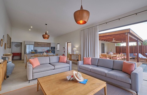Moorea-Maiao Villa | Serenity Beachfront Villa 3 bedrooms