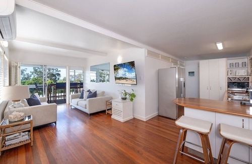 Noosa Heads Apartment | Serenity by Sea Little Cove 200m to Beach