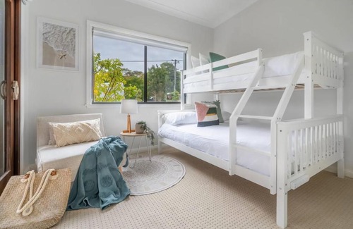 Old Erowal Bay House | Serenity by the bay