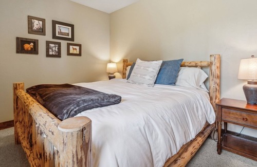 Whitefish House | Serenity Cove- 4BD 3.5BA home on Whitefish Lake w/ Private Hot tub & Boat Dock!