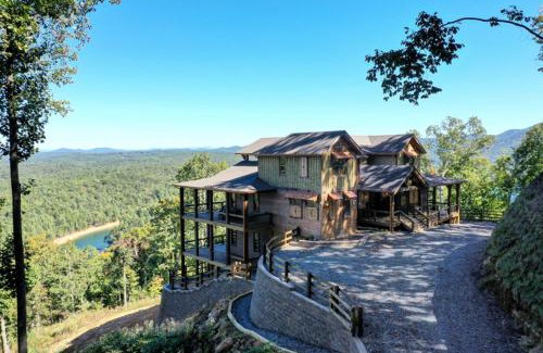 Blue Ridge House | Serenity Cove