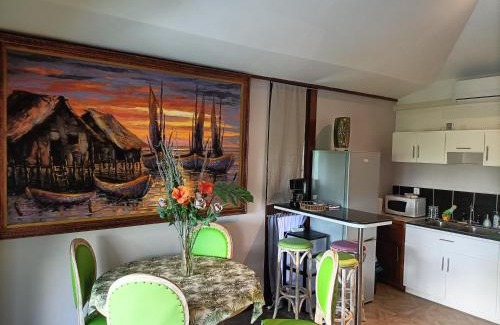 Mechmont Apartment | SERENITY