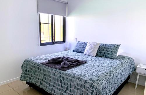 Darwin City Centre Apartment | Serenity Harbour Views at Darwin Waterfront