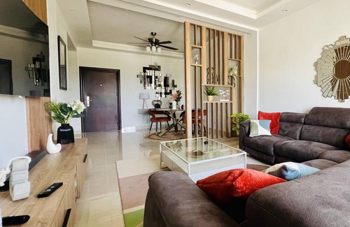 Sakumono Apartment | Serenity Haven - 2-Bed Home away from Home Apmt