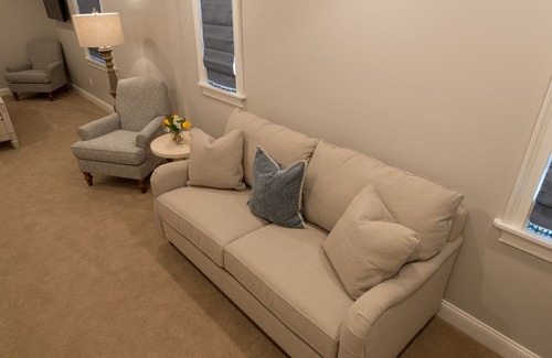 Historic Hill Bed & Breakfast | Serenity Inn Newport