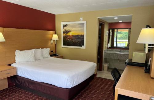 Sweetwater Hotel | Serenity Inn Sweetwater
