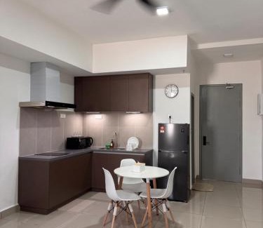 Seksyen 14 Apartment | SERENITY l ALINEA SUITES