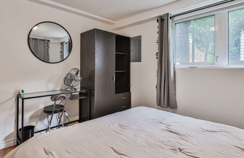Nouveau-Rosemont Apartment | Serenity Montreal Metro Langelier 15 Minutes from Downtown