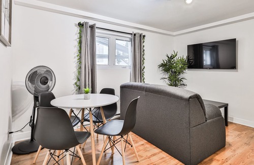 Nouveau-Rosemont Apartment | Serenity Montreal Metro Langelier 15 Minutes from Downtown