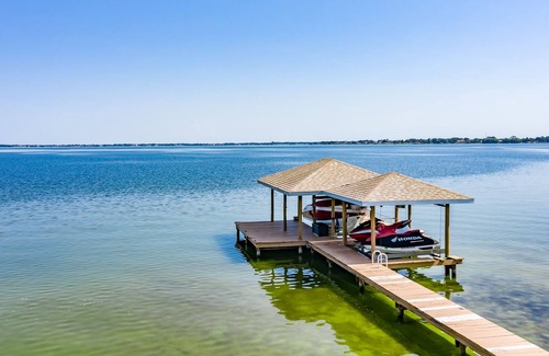 Lake Placid Other | Serenity on Lake June: Modern Lakeside Retreat with Private Dock