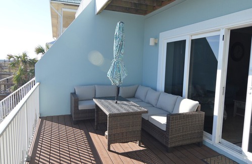 Navarre Beach House | Serenity Sands Gulf Front Townhouse!
