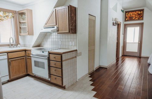 Bodden Town Villa | Serenity Sands is perfect for friends travelling together or a 2 couples!