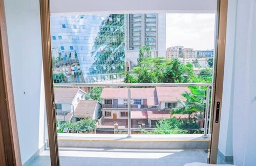 Kilimani Apartment | Serenity studio at Goldpark Kilimani, Yaya Centre