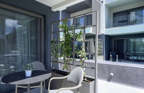 Nikita Apartment | Serenity Suites
