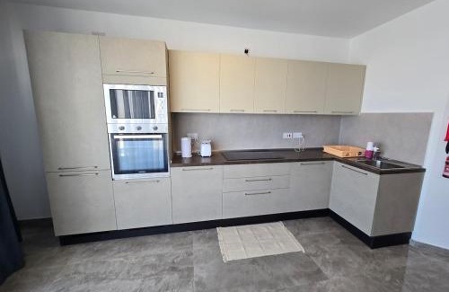 Qawra Apartment | Serenity Suites No 4