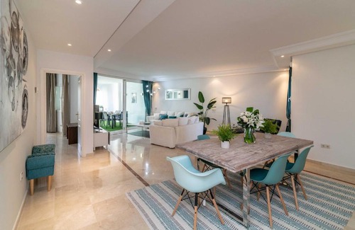 Puerto Banus Apartment | Serenity Ventura
