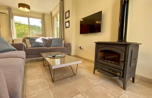 Pervolia Villa | Serenity Villa Pervolia Larnaca