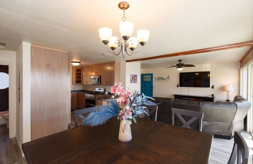 McKinleyville House | Serenity Wave -Tropical Oceanview Oasis