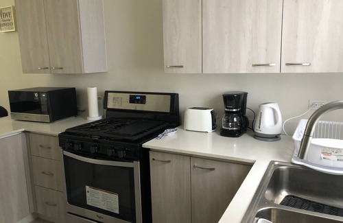 Discovery Bay House | SerenityVilla with Sea View In Discovery Bay