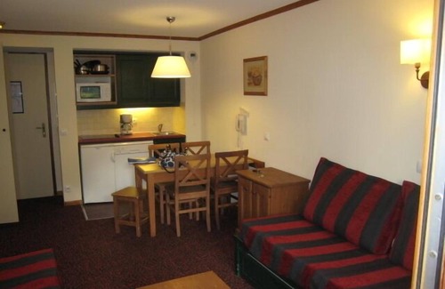 La Salle-les-Alpes Apartment | Serre Chevalier 1400 - Stone residence and holiday Alpaca