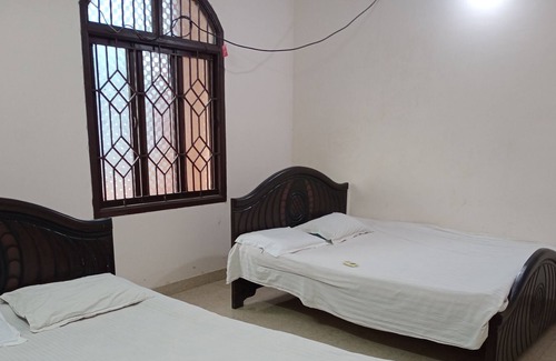 Annamalai Nagar House | Service apartment in pondicherry only for family and couples