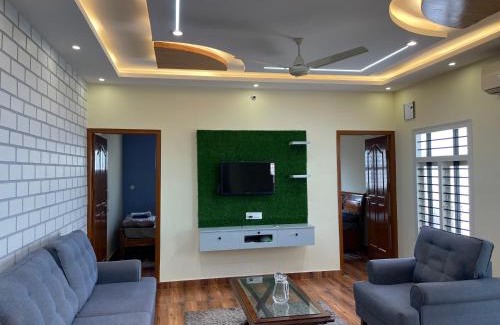 Electronics City House | Service apartment