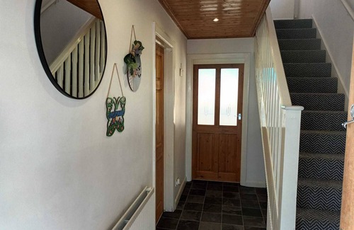 Stonnall House | Serviced 3-Bedroom Home Near NEC, Airport & JLR