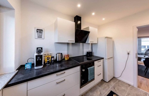 Hulzweiler Apartment | Serviced apartment with fully furnished workspace