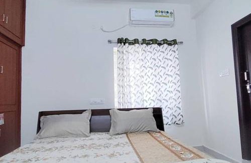 Hyderabad Apartment | Servostay 2 Bhk Fully Furnished in Hafeezpet #201