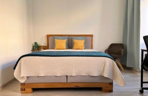Rudolfsheim-Funfhaus Apartment | SERVUS HOMES - Metro Stadthalle - VIENNA CALLING