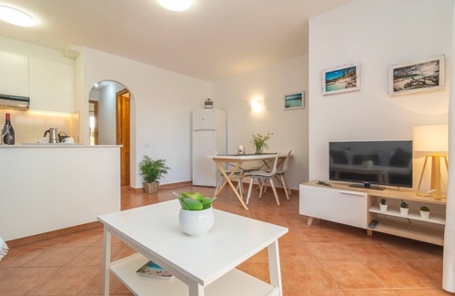Son Parc House | SES FONTS C25 - Charming flat with shared pool and close to the beach. Free WiFi.