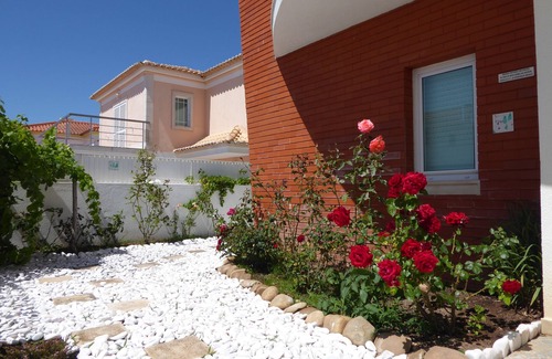 Almoinha House | SESIMBRA HOUSE WITH HEATED POOL (see months in description)