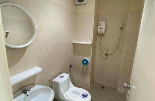 Phon Hotel | Seth-Thee Residence