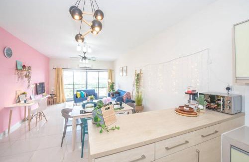 Puchong Apartment | SetiaWalk {BIG GROUP}12Pax WIFI 2C'Park IOI SUNWAY SUBANG USJ