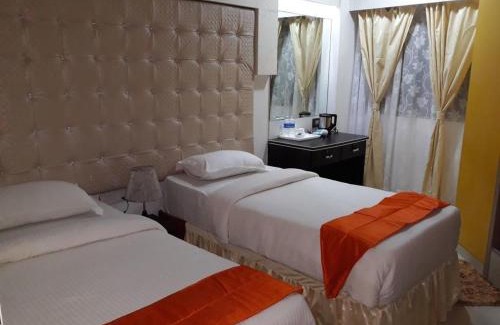 Sector 11 Hotel | Setrac Orange Hotel