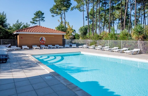 Parentis-en-Born Condo | Seulement à 400m du lac de Biscarrosse | Piscines!