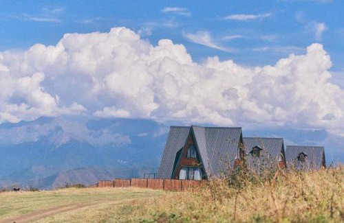 Racha-Lechkhumi and Lower Svaneti Ski Chalet | Seuri Cottages