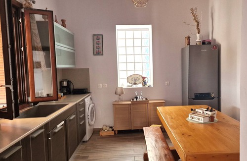Monolithos House | Seva Monolithos House-Traditional House in Monolithos