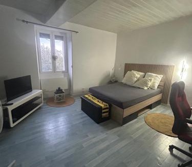 Saint Laurent de la Pree House | Sevchris