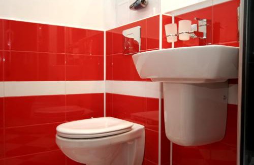 Dnipro Hotel | Seven Eleven Most City Hotel&SKYTECH
