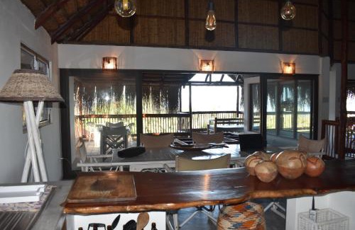 Tofo House | Seven Heaven do Indico