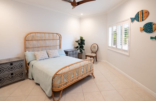 Seven Mile Beach Condo | Seven Mile Beach Bungalow