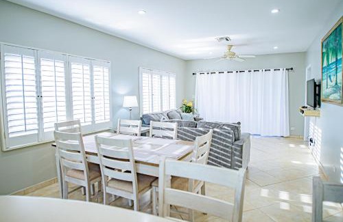 Seven Mile Beach Apartment | Seven Mile Beach Resort