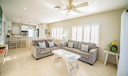 Seven Mile Beach Apartment | Seven Mile Beach Resort