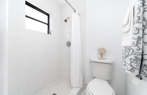 Lake Worth Apartment | Seven Palms Hotel & Apartments