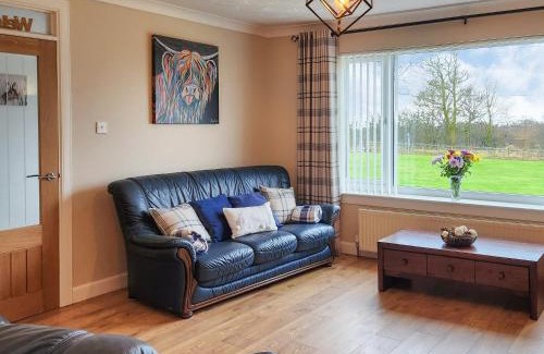 Airdrie House | Seven Seasons