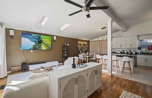 SeaTac House | Seven Star Home Away From Home