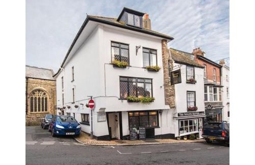 Dartmouth Hotel | Seven Stars