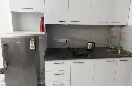 Gurugram Apartment | Seven-stays at 10th